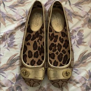 🧡PRICE DROP🧡: COACH flats!